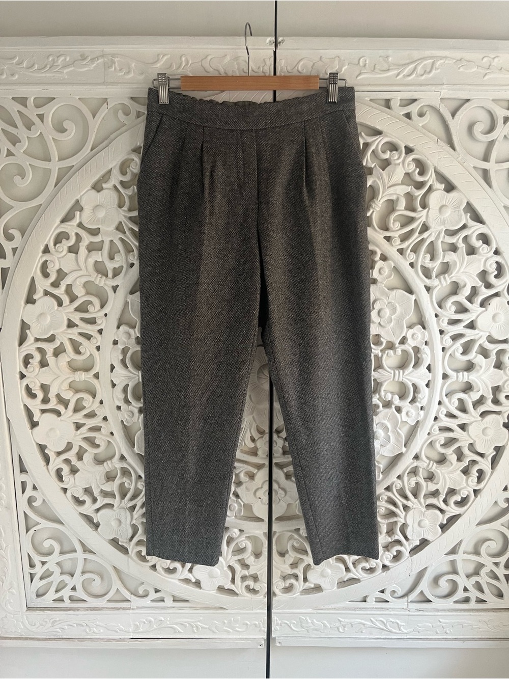 Babaton Aritzia Wool Silk Blend Tapered Trouser Pants Gray Size 6